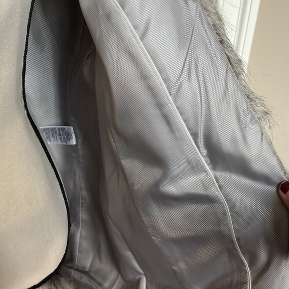 Banana Republic Faux Fur Tunic Vest - Picture 3 of 7